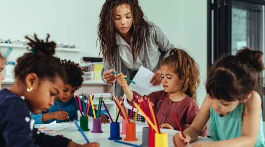 intervenant éducatif petite enfance.jpg